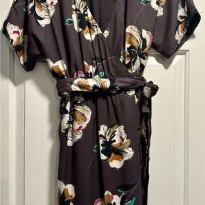 Ann Taylor Petite Purple Floral Wrap Dress XSP - Lined